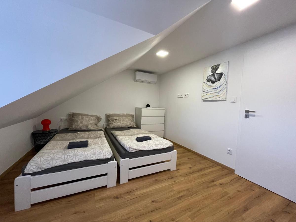 Apartman Svetla Пардубице Екстериор снимка